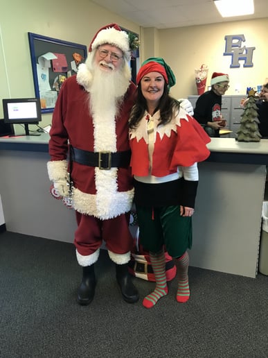 Gallery photo 8 of Santa Kenny