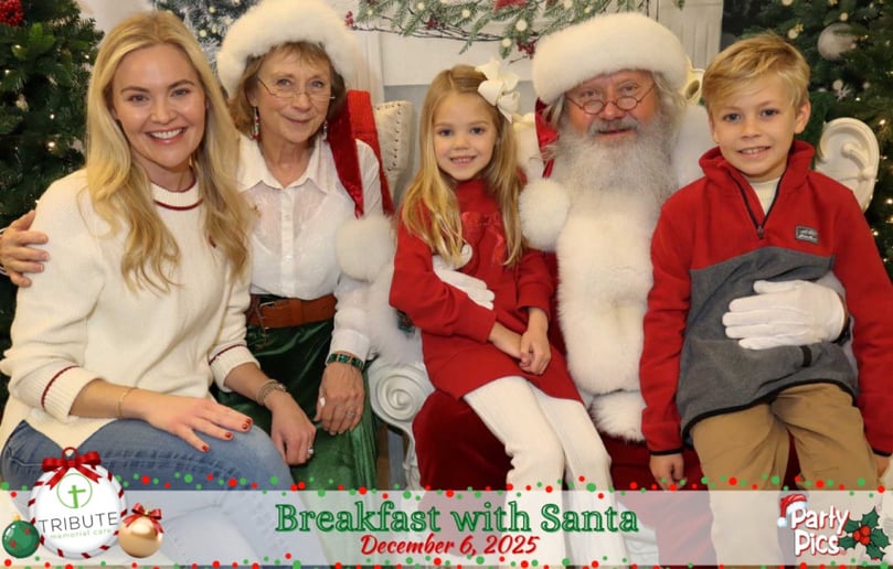 Gallery photo 30 of Santa Kevan and Mrs Claus