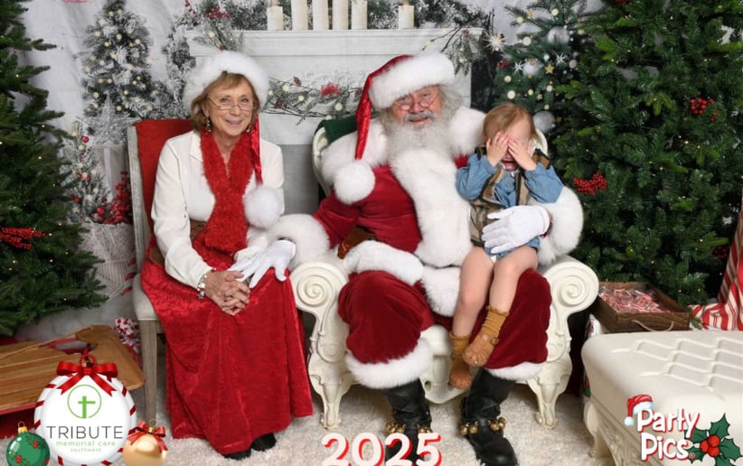 Gallery photo 37 of Santa Kevan and Mrs Claus