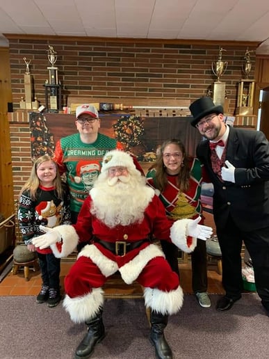 Gallery photo 3 of Santa Kevin
