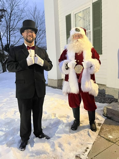 Gallery photo 6 of Santa Kevin