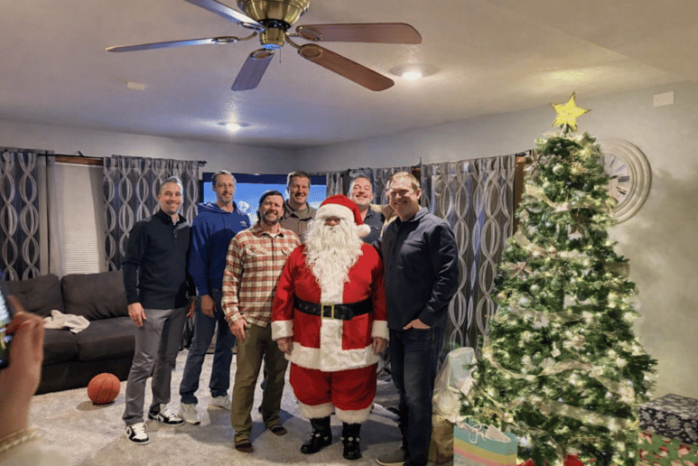 Gallery photo 1 of Santa Kevin