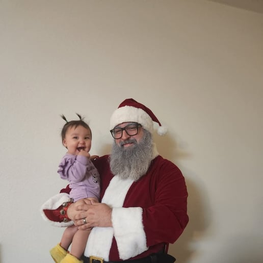 Gallery photo 3 of Santa Kris