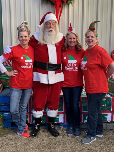 Gallery photo 10 of Santa Kyle