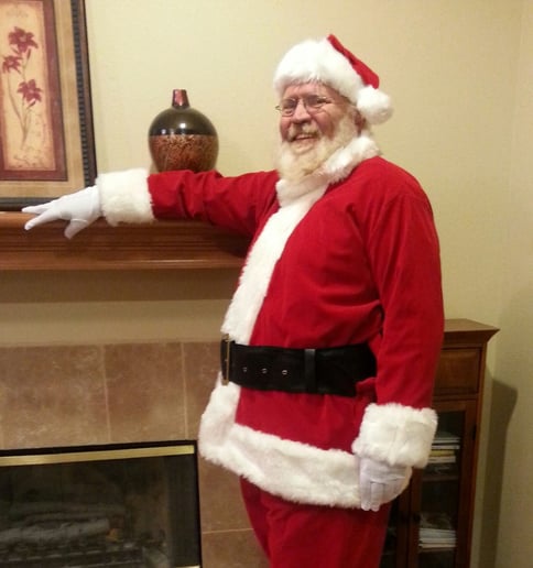 Gallery photo 1 of Santa Kyle Lovett