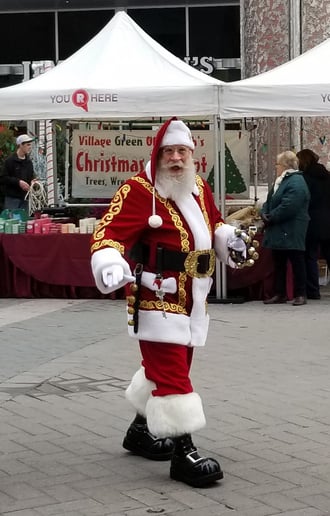 Gallery photo 11 of Santa Larry and Mrs. C