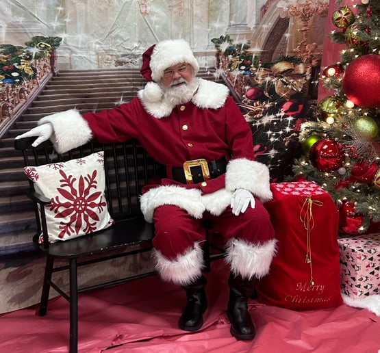 Gallery photo 6 of Santa Larry