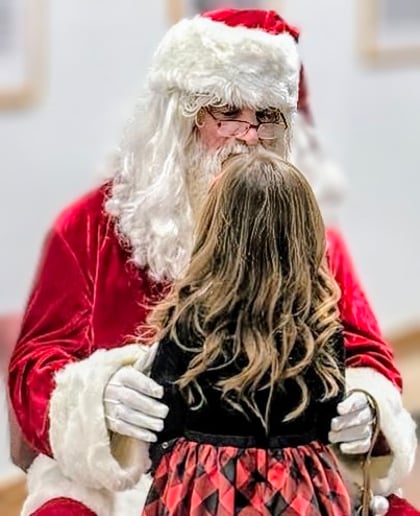 Gallery photo 2 of Central Wisconsin Santa Larry