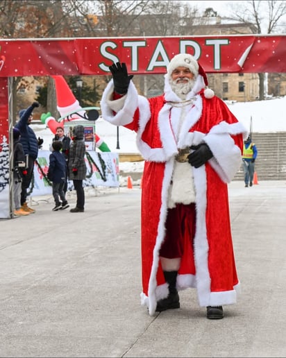 Gallery photo 3 of Central Wisconsin Santa Larry