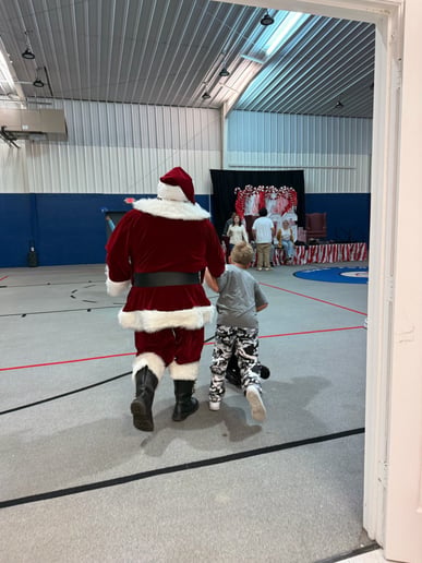 Gallery photo 23 of Santa Lee