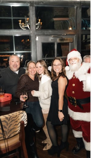 Gallery photo 27 of Santa Lee