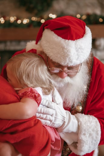 Gallery photo 9 of Santa Lee