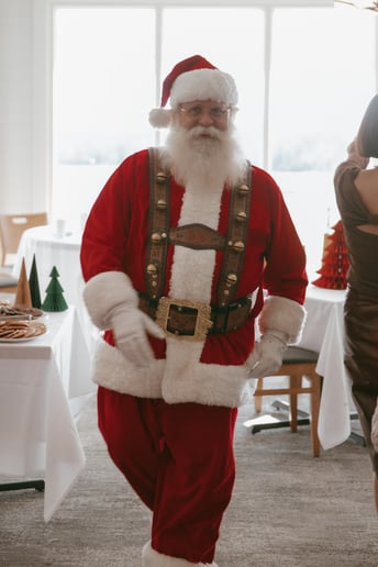 Gallery photo 10 of Santa Lee