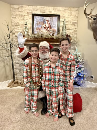 Gallery photo 8 of Santa Lonnie