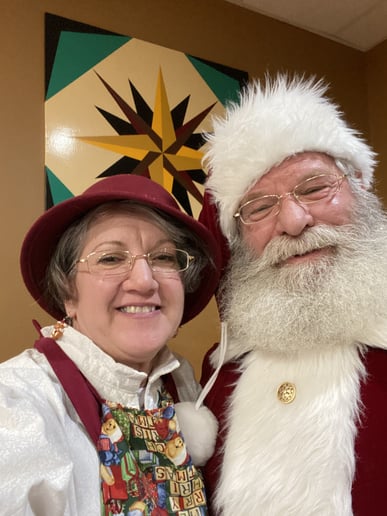 Gallery photo 2 of Santa "Lynden"