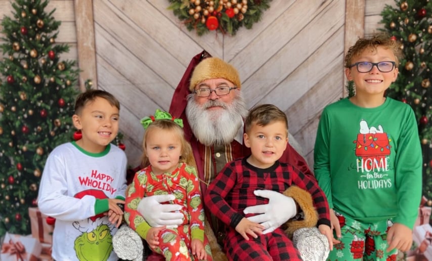 Gallery photo 10 of NE Georgia Santa Experience
