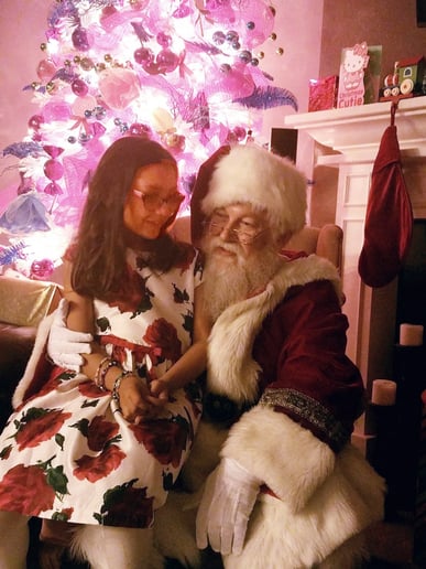 Gallery photo 3 of Santa Mark