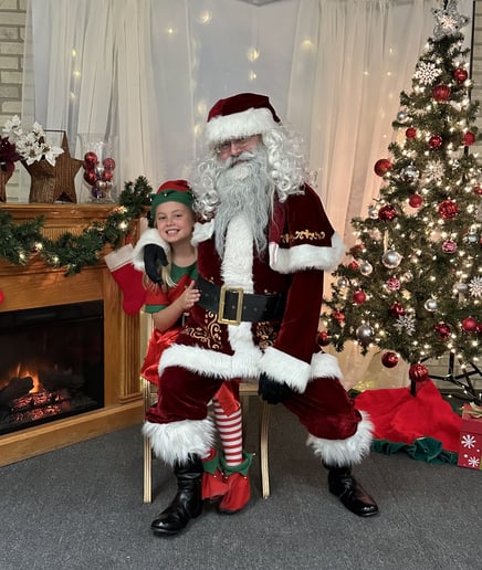Gallery photo 6 of Santa Mark