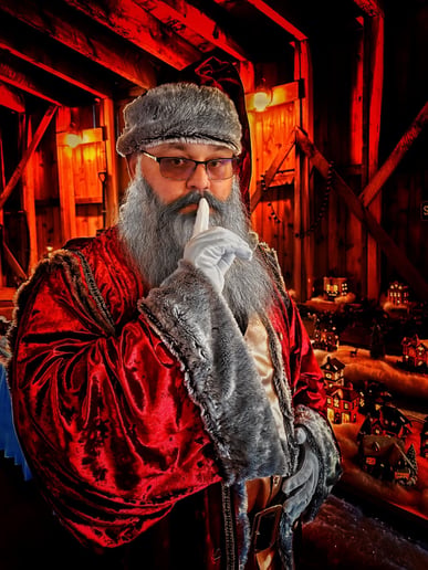 Gallery photo 5 of Santa Mark
