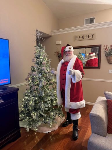 Gallery photo 4 of Santa Mark