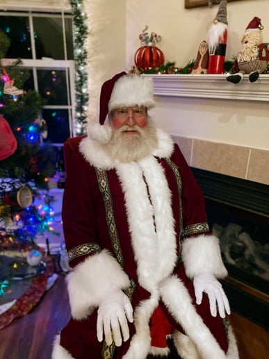 Gallery photo 1 of Santa Mark