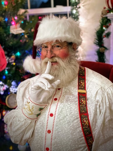 Gallery photo 2 of Santa Mark