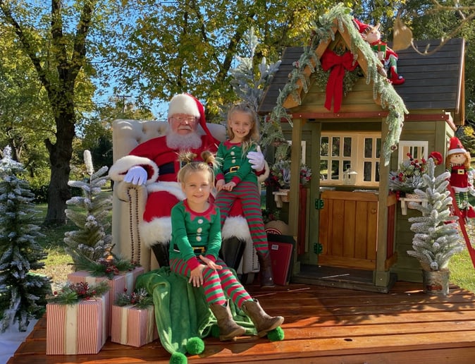 Gallery photo 7 of Santa Mark