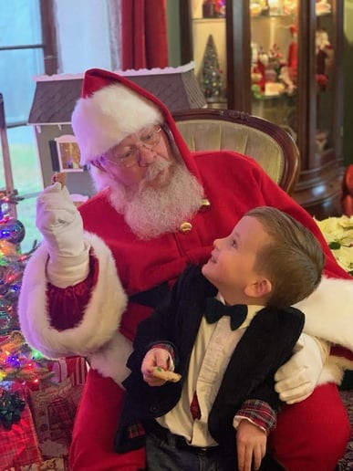 Gallery photo 8 of Santa Mark