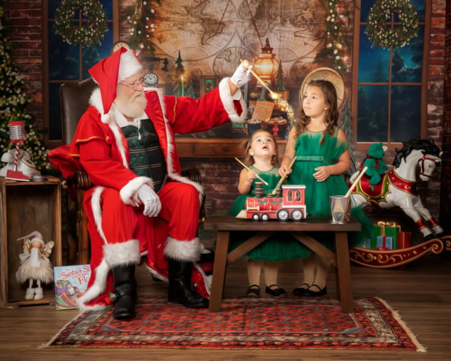 Gallery photo 1 of Santa Mark
