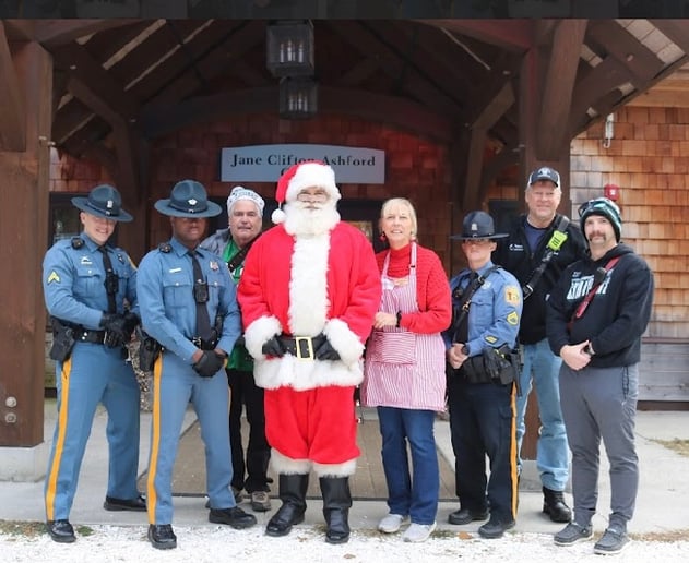 Gallery photo 5 of First State Santa