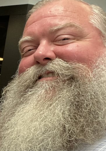Gallery photo 6 of Santa Matt