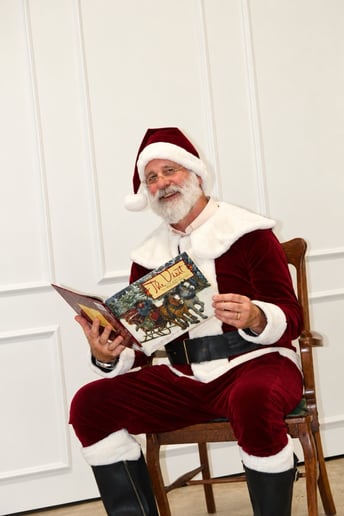 Gallery photo 4 of 'Santa' Matthew Schwarz