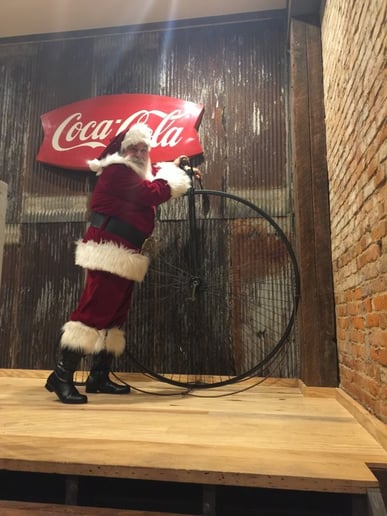 Gallery photo 11 of Santa Max