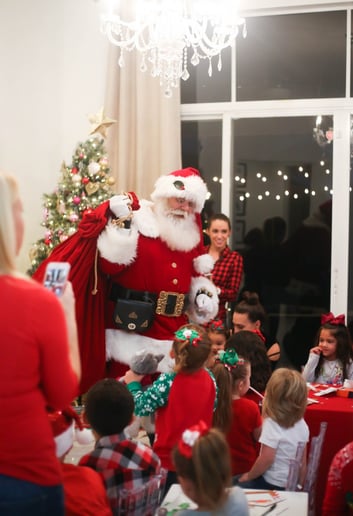 Gallery photo 2 of Santa Miami