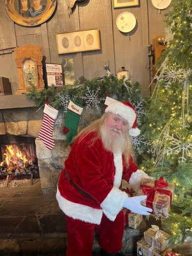 Gallery photo 1 of Santa Michael