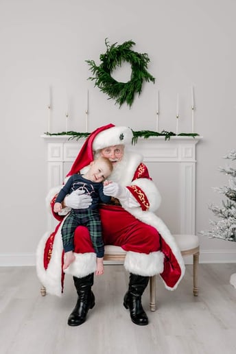 Gallery photo 9 of Santa Michael, The City Santa