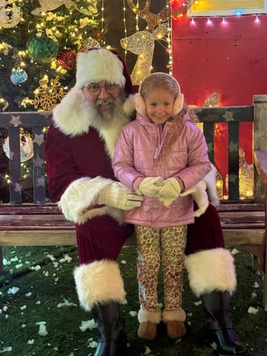 Gallery photo 28 of Santa Mike M