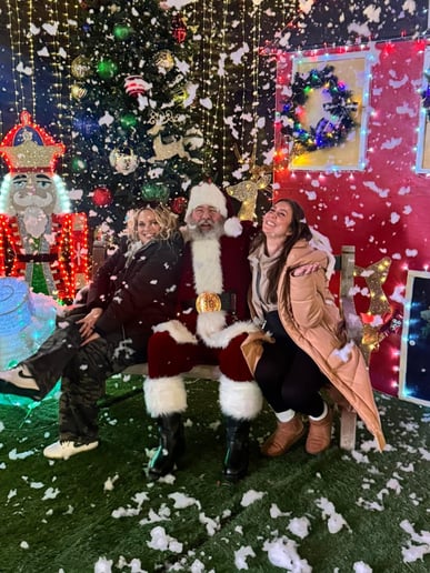 Gallery photo 29 of Santa Mike M