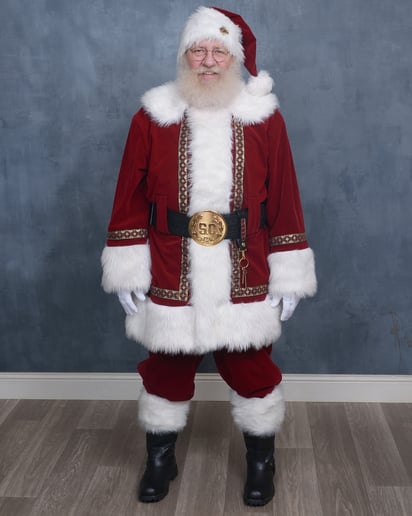 Gallery photo 13 of Santa Mike M