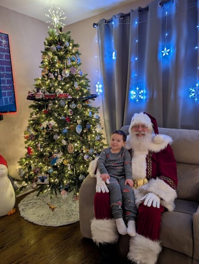 Gallery photo 3 of Santa Mike M