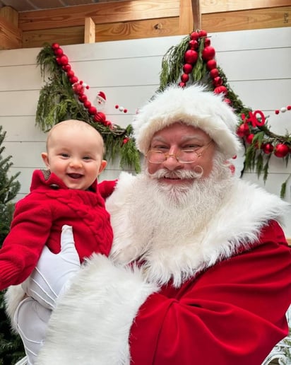 Gallery photo 3 of Santa Mike