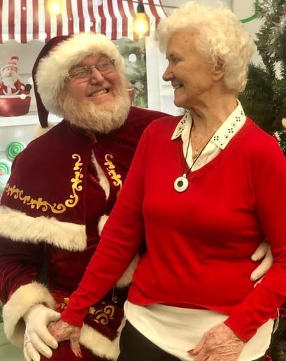 Gallery photo 4 of Santa Mike K