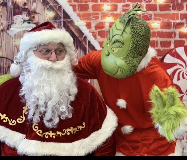 Gallery photo 6 of Santa Mike K