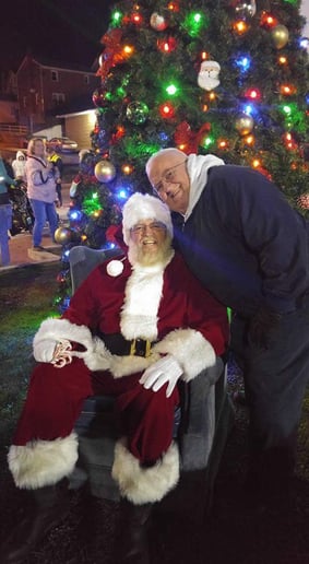 Gallery photo 1 of Santa Mike