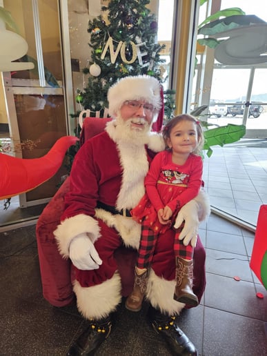 Gallery photo 8 of Santa Mike