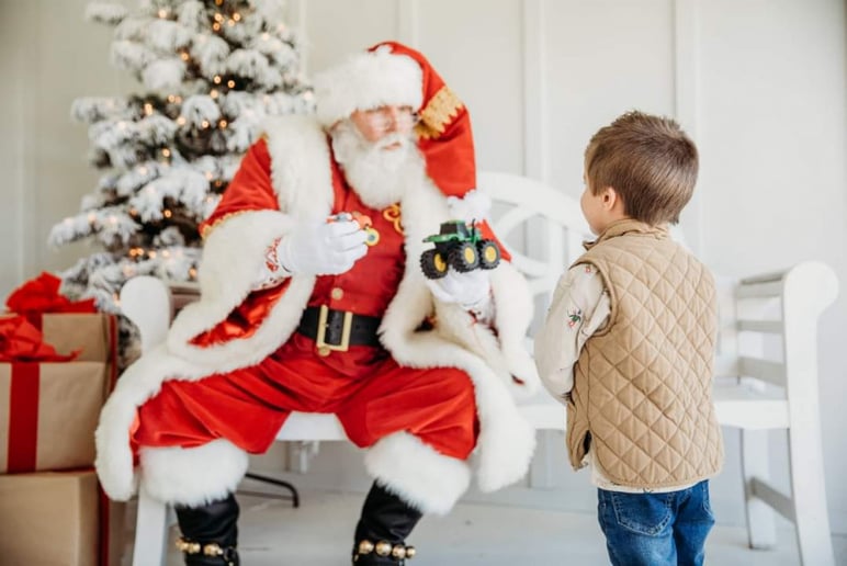 Gallery photo 3 of Santa Mike