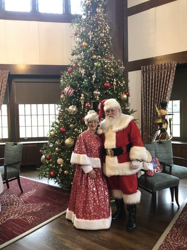 Gallery photo 1 of Santa Chuck & Mrs Claus