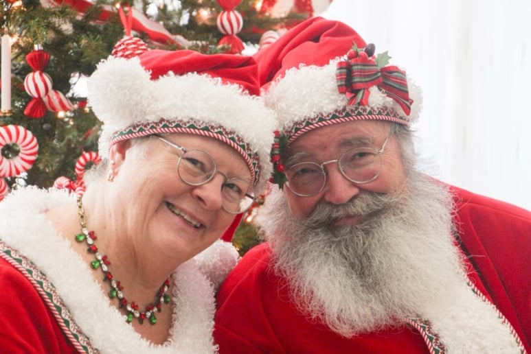Gallery photo 18 of Santa Rolly & Mrs. Claus