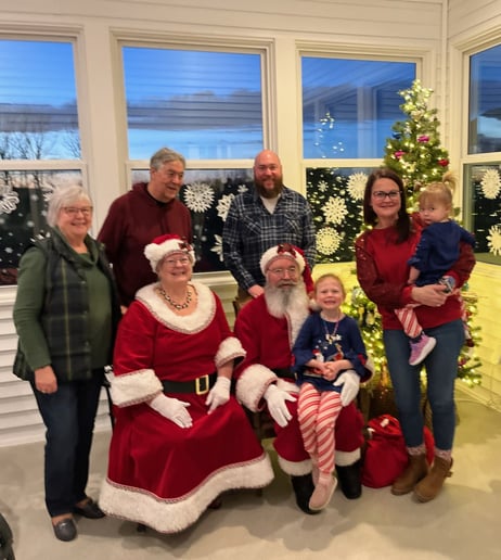 Gallery photo 6 of Santa Rolly & Mrs. Claus