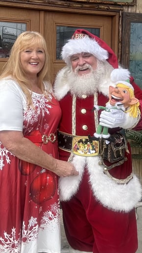 Gallery photo 11 of Santa Cisco & Mrs. Claus